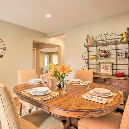 The Gathering Place Brenham Home On 6 Acres Exterior foto